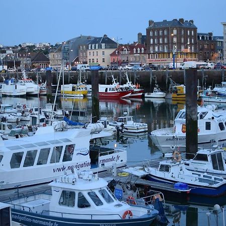 Le Confort Normand: Quayside Comfort with Netflix & Free Parking Dieppe Exterior photo