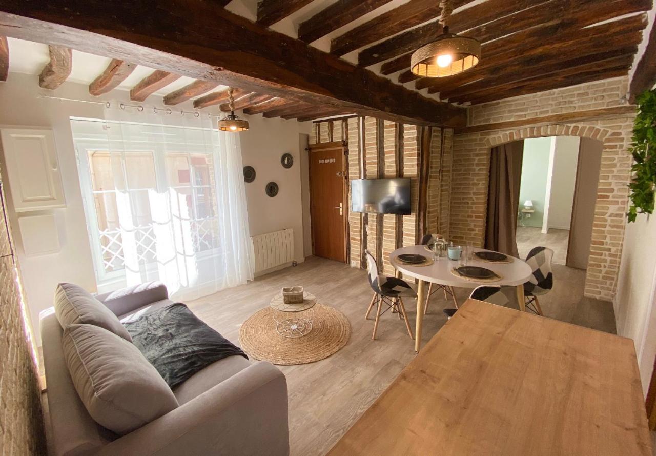 Le Confort Normand: Quayside Comfort with Netflix & Free Parking Dieppe Exterior photo