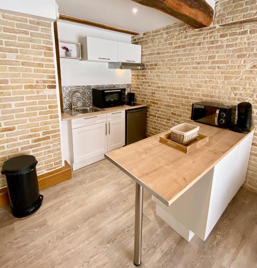 Le Confort Normand: Quayside Comfort with Netflix & Free Parking Dieppe Exterior photo