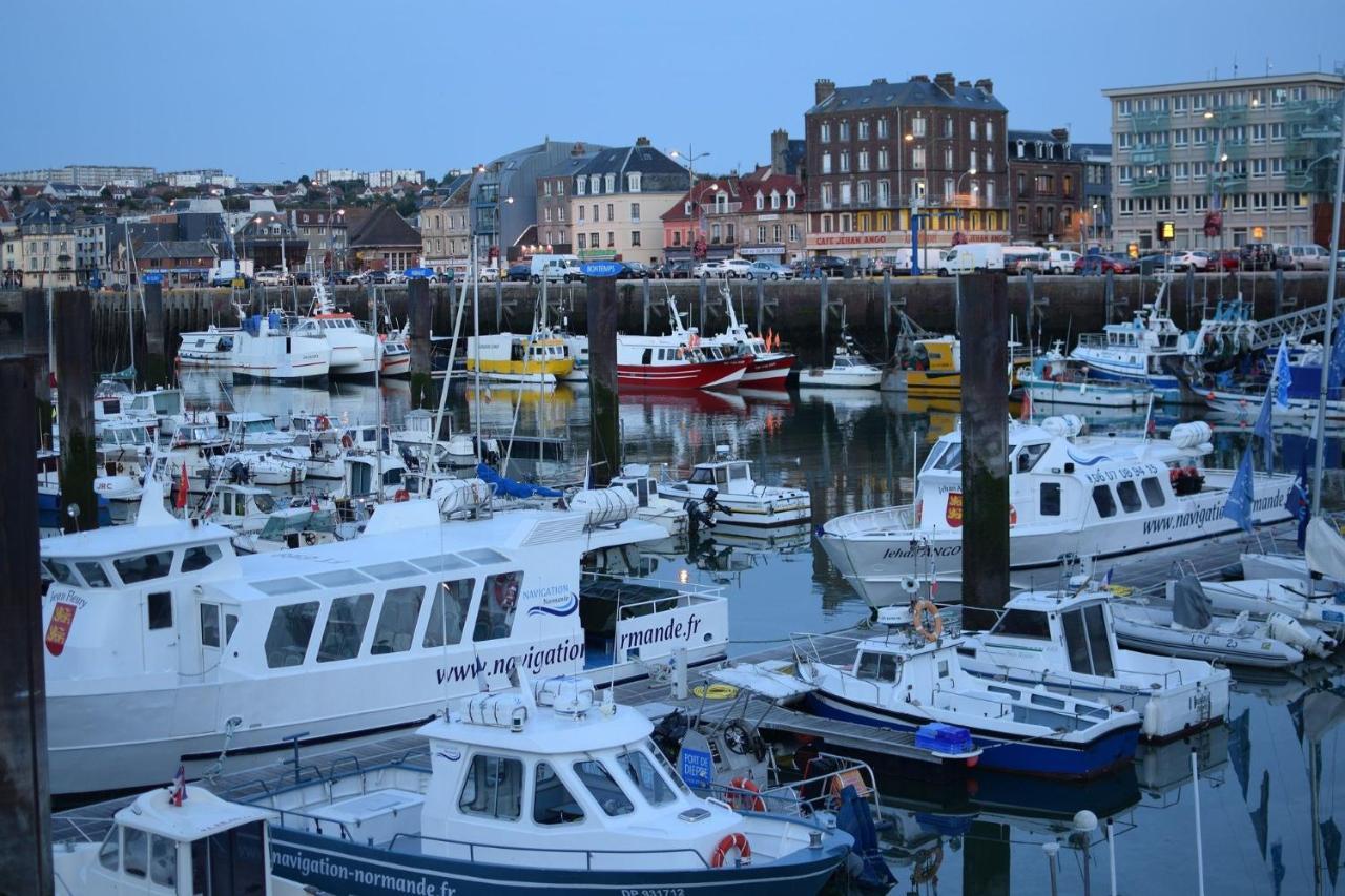 Le Confort Normand: Quayside Comfort with Netflix & Free Parking Dieppe Exterior photo
