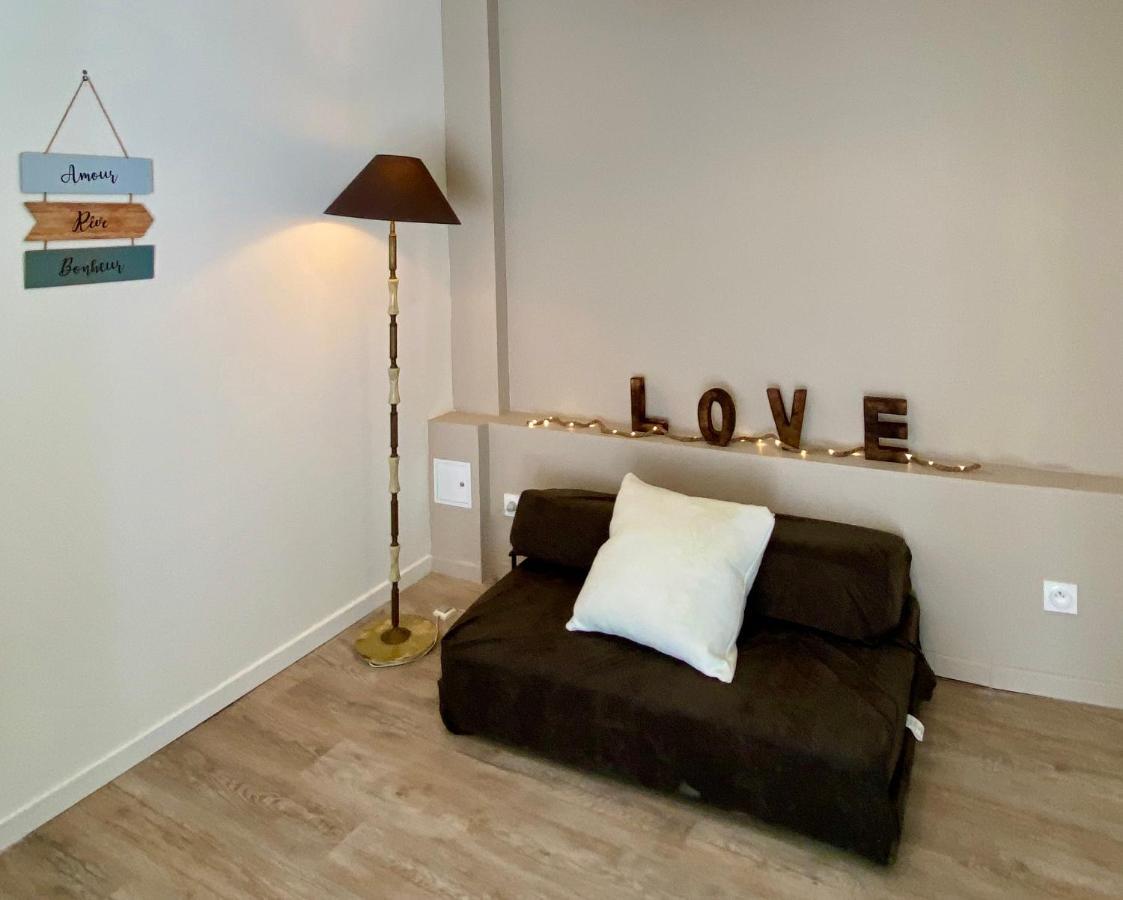 Le Confort Normand: Quayside Comfort with Netflix & Free Parking Dieppe Exterior photo